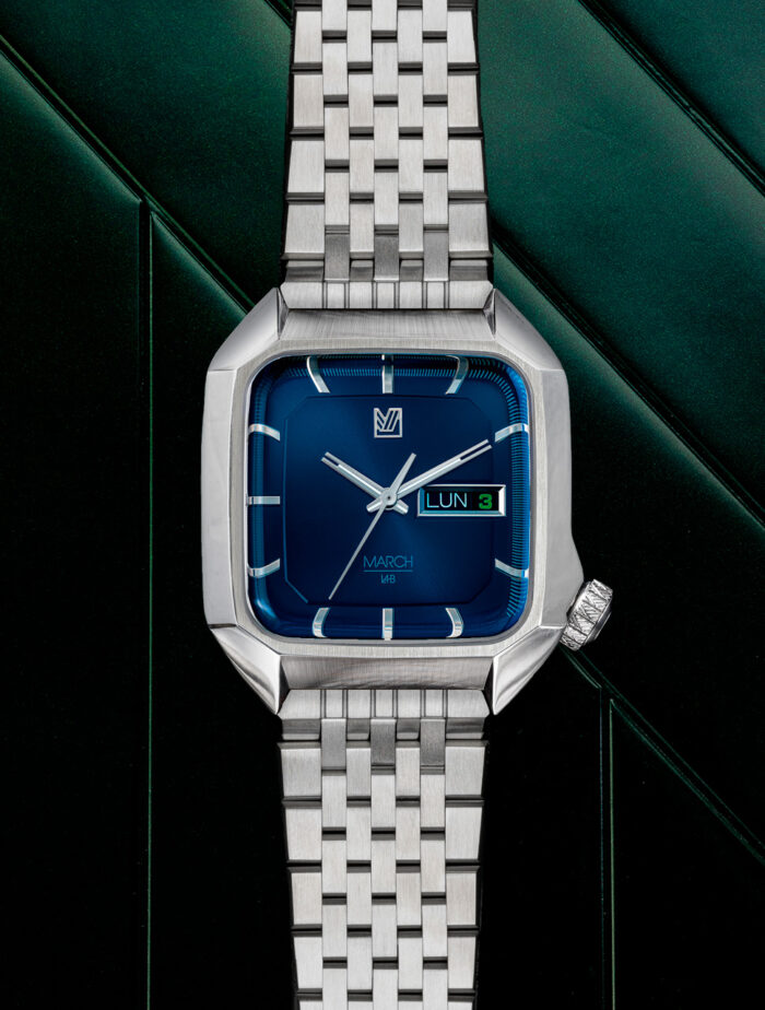 Montre MARCH LA.B AM2 Electrique 39mm Cadran Ocean Bracelet Acier