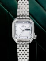 Montre MARCH LA.B AM2 Electrique 39mm Cadran White Bracelet Acier