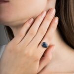 Bague Morganne Bello Friandise Coussin Pietersite Bleue Or Blanc