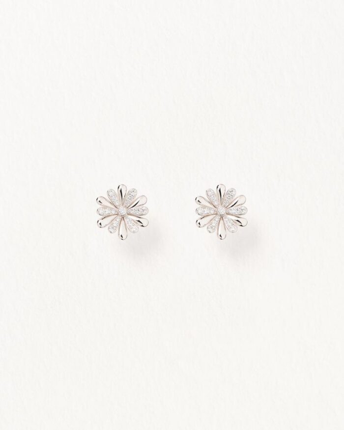 Boucles d'Oreilles Poiray Flower Diamants Or Blanc