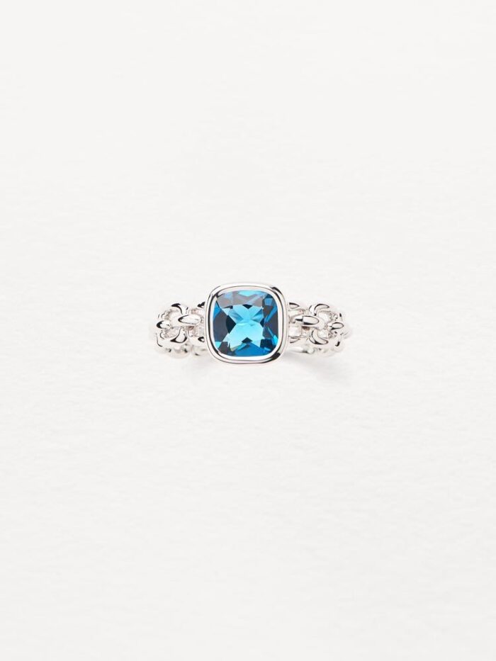 Bague Poiray Indrani Topaze Bleue Or Blanc