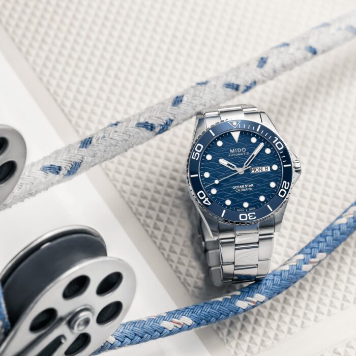 Montre Mido Ocean Star 200C Auto Cadran Bleu Bracelet Acier 42.5MM