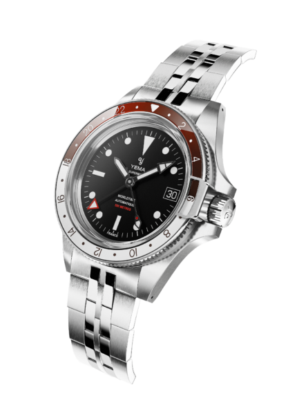 Montre Yema Superman GMT Auto Rouge Cadran Noir Bracelet Acier 41MM