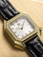 Montre MARCH LA.B Lady Mansart Diamants Or 18 Carats