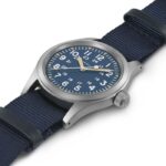 Montre Hamilton Khaki Field Mechanical Cadran Bleu Bracelet Textile 38MM