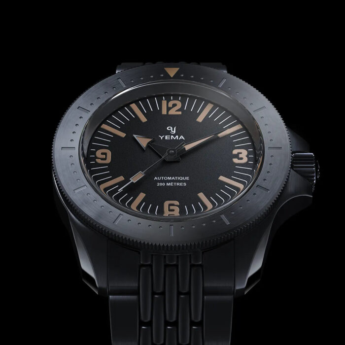 Montre Yema Diver Auto Cadran Noir Bracelet Acier 39.5MM