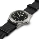 Montre Hamilton Khaki Field Quartz Cadran Noir Bracelet Textile