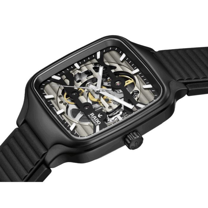 Montre Rado True Square Skeleton Auto Bracelet Caoutchouc 38MM