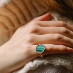 Bague Ginette NY Malachite Baby Disc Ring Or Rose