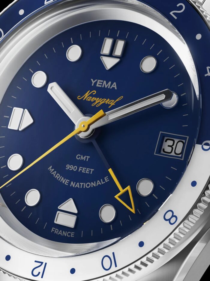 Montre Yema Navygraf Marine Nationale GMT Auto Cadran Bleu Bracelet Acier 38.5MM