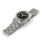 Montre Hamilton Khaki Field Quartz Cadran Noir Bracelet Acier 33MM