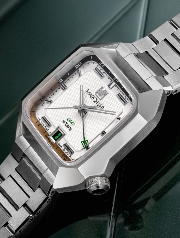 Montre MARCH LA.B AM2 Slim GMT Auto Shelter Cadran Blanc Bracelet Acier 36MM