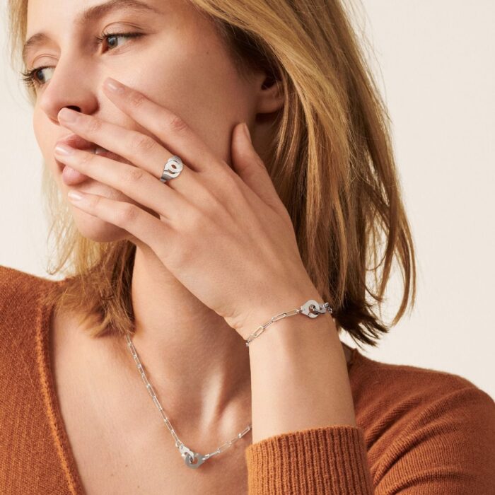 Bague Dinh Van Menottes Petit Modèle Or Blanc