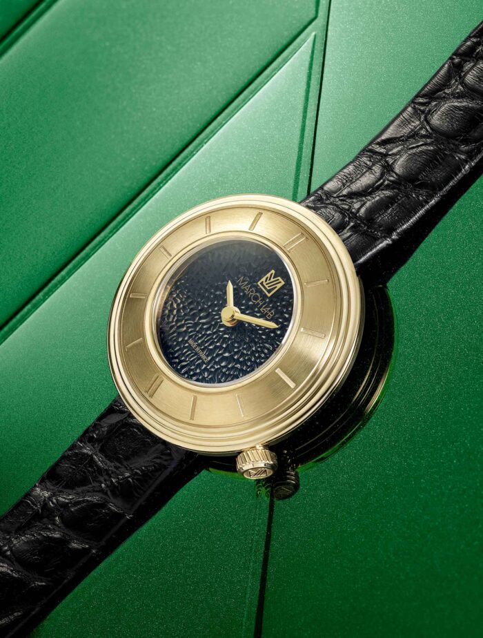 Montre MARCH LA.B Lady Volante Supreme Caviar Quartz Cadran Noir Bracelet Cuir 30MM