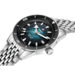 Montre Rado Captain Cook Auto Cadran Noir et Bleu Bracelet Acier 39MM