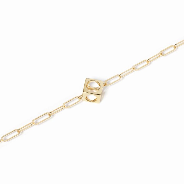 Bracelet Dinh Van Le Cube Le Pavé Petit Modèle sur Chaîne Or Jaune Bracelet Dinh Van Le Cube Le Pavé Petit Modèle sur Chaîne Or Jaune
