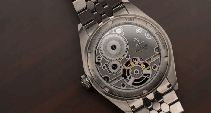 Montre Yema Superman Tourbillon CMM.31 Limited Edition Cadran Noir Bracelet Caoutchouc 43MM Montre Yema Superman Tourbillon CMM.31 Limited Edition Cadran Noir Bracelet Caoutchouc 43MM