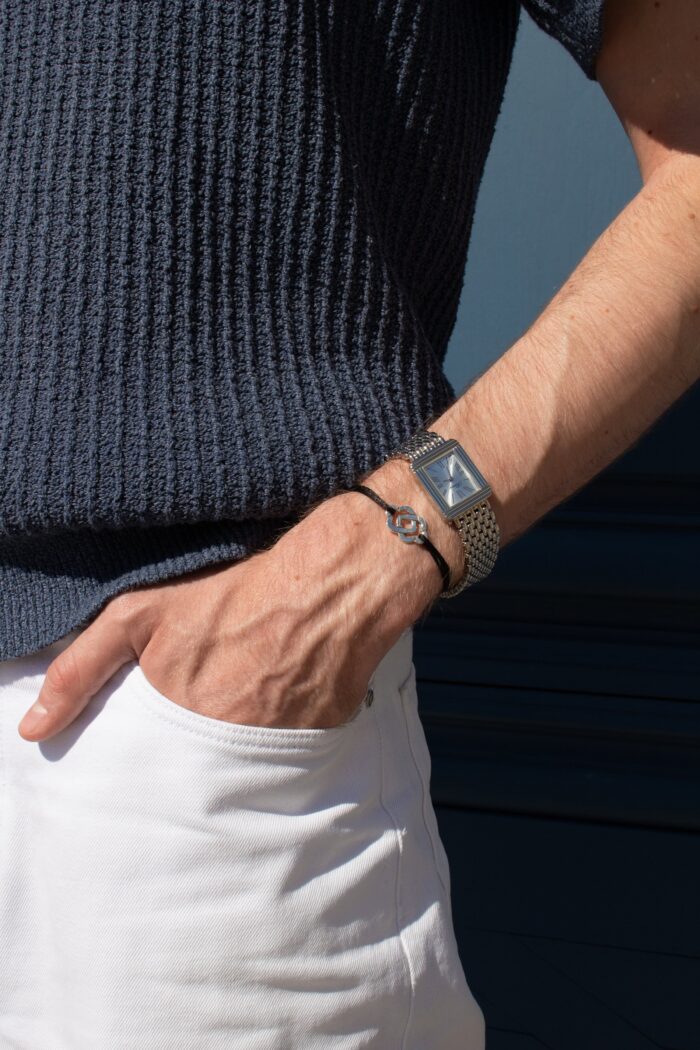 Montre Poiray Ma Première Grand Modèle Cadran Argenté Bracelet Acier Montre Poiray Ma Première Grand Modèle Cadran Argenté Bracelet Acier