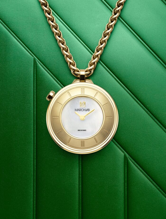 Montre Sautoir MARCH LA.B Lady Volante Nacre Quartz Cadran Nacre Blanche 30MM Montre Sautoir MARCH LA.B Lady Volante Nacre Quartz Cadran Nacre Blanche 30MM