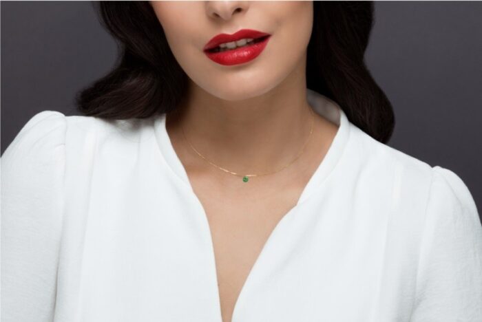 Collier La Brune & La Blonde Confetti Émeraude Solitaire Or Jaune – Image 3